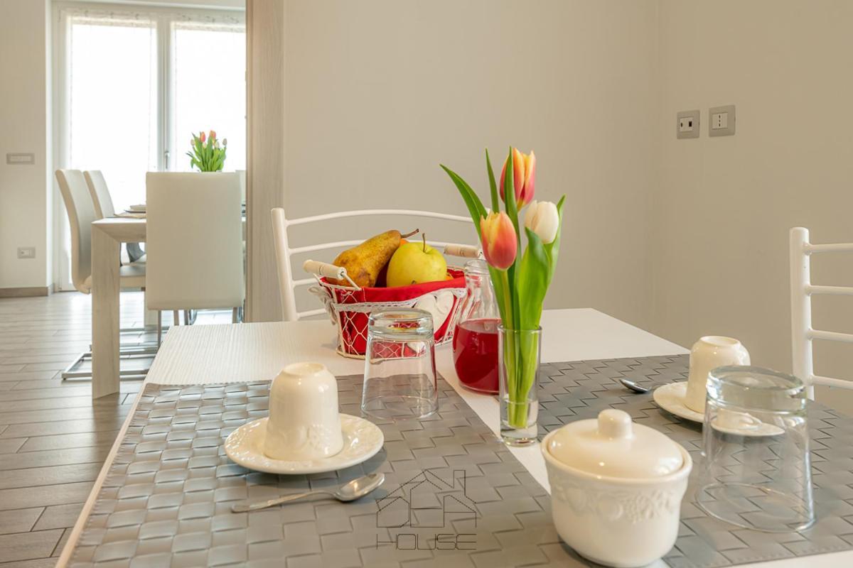 Dea House Apartment Nesso Bagian luar foto